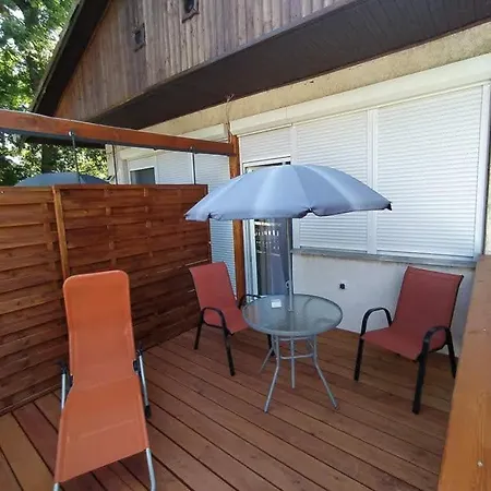 בית הארחה Toelgyfa Vendeghaz באלאטונספזד